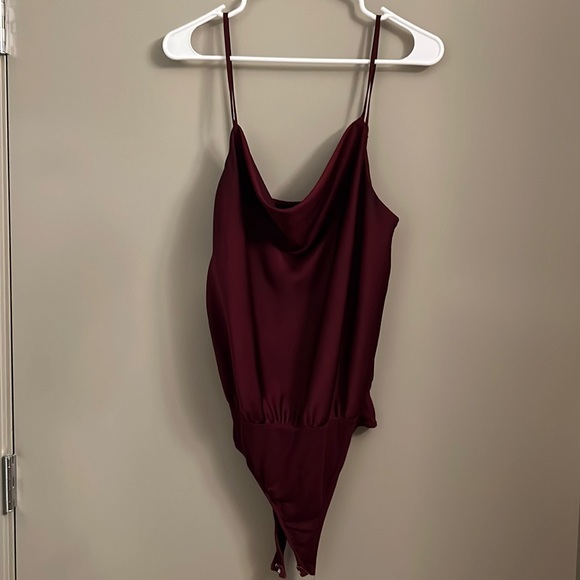 Burgundy bodysuit - Picture 1 of 5